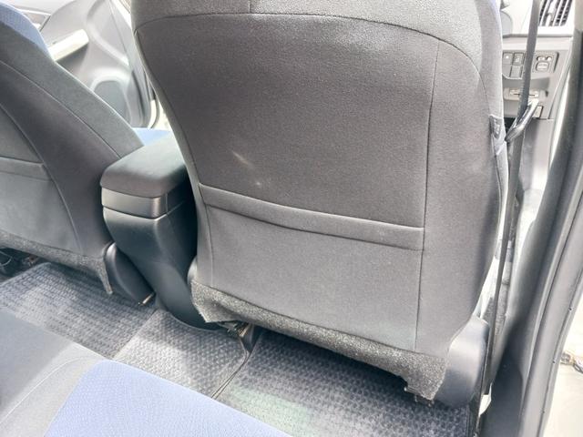 プリウス S 禁煙車 純正HDDナビ フルセグTV Bluetooth バックカメラ ETC HIDヘッドライト フォグランプ スマートキー プッシュスターターCD(録音)/DVD再生 純正15インチアルミホイール(40枚目)