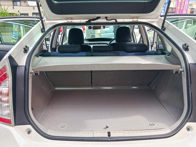 プリウス S 禁煙車 純正HDDナビ フルセグTV Bluetooth バックカメラ ETC HIDヘッドライト フォグランプ スマートキー プッシュスターターCD(録音)/DVD再生 純正15インチアルミホイール(46枚目)