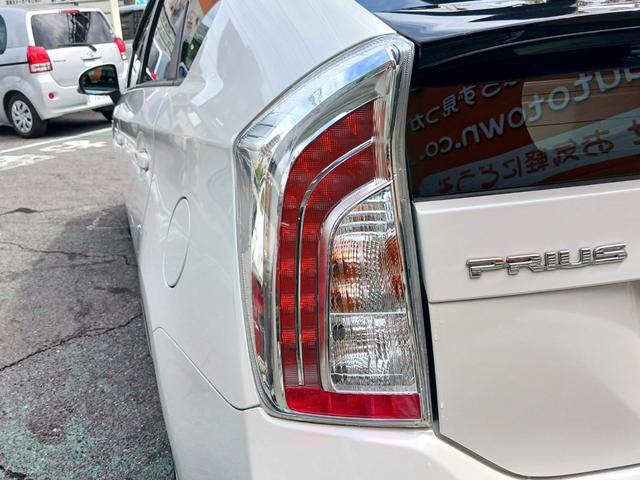プリウス S 禁煙車 純正HDDナビ フルセグTV Bluetooth バックカメラ ETC HIDヘッドライト フォグランプ スマートキー プッシュスターターCD(録音)/DVD再生 純正15インチアルミホイール(54枚目)