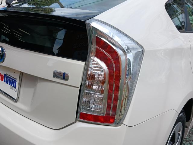 プリウス S 禁煙車 純正HDDナビ フルセグTV Bluetooth バックカメラ ETC HIDヘッドライト フォグランプ スマートキー プッシュスターターCD(録音)/DVD再生 純正15インチアルミホイール(55枚目)