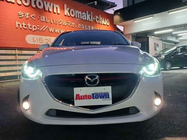 デミオ ＸＤツーリング　禁煙車　車検整備付　走行５５１００キロ　１５００ＸＤディーゼルターボ衝突軽減ブレーキ　ＬＥＤヘッド　純正フォグ　純正アルミ　クルーズコントロール　ヘッドアップディスプレイ　純正ナビＴＶ　　バックカメラ（6枚目）