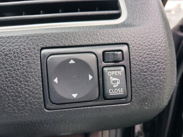 セレナ ハイウェイスター S-ハイブリッド 禁煙車 純正SDナビ フルセグTV バックカメラ Bluetooth ETC両側パワースライドドア HIDヘッドライト フォグランプ フィリップダウンモニター クルーズコントロール 純正アルミホイール(20枚目)