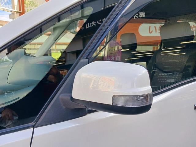 セレナ ハイウェイスター S-ハイブリッド 禁煙車 純正SDナビ フルセグTV バックカメラ(曇りあり) ETC 両側電動スライドドア クルーズコントロール スマートキー プッシュスターター革巻ハンドル アイドリングストップ純正16インチアルミ(7枚目)