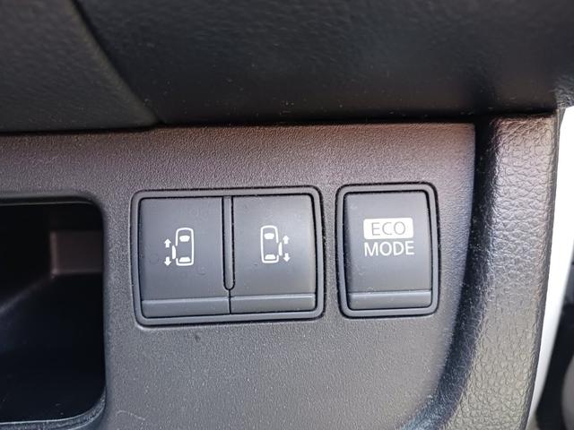 セレナ ハイウェイスター S-ハイブリッド 禁煙車 純正SDナビ フルセグTV バックカメラ(曇りあり) ETC 両側電動スライドドア クルーズコントロール スマートキー プッシュスターター革巻ハンドル アイドリングストップ純正16インチアルミ(13枚目)