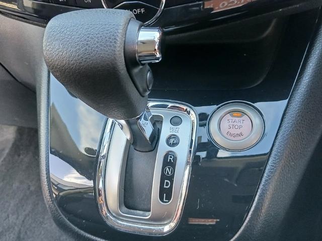 セレナ ハイウェイスター S-ハイブリッド 禁煙車 純正SDナビ フルセグTV バックカメラ(曇りあり) ETC 両側電動スライドドア クルーズコントロール スマートキー プッシュスターター革巻ハンドル アイドリングストップ純正16インチアルミ(21枚目)