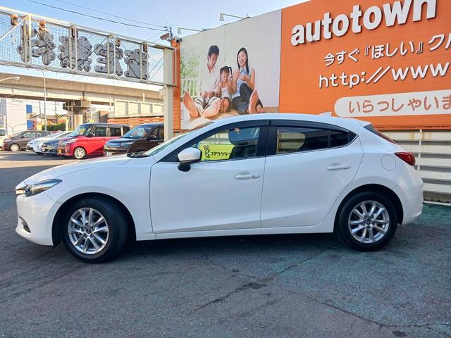 アクセラスポーツ １５Ｓ　禁煙車　衝突軽減ブレーキ　純正ＳＤナビＴＶ　Ｂｌｕｅｔｏｏｔｈ　バックモニター　ＵＳＢ端子　ＥＴＣ　スポーツモード　スマートキー　プッシュスターター革巻ハンドル　ＣＤ／ＤＶＤ再生　純正１６インチアルミ（31枚目）