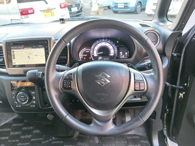 スペーシアカスタムZ ターボ 禁煙車 ディアルカメラブレーキサポート 両側電動スライド HIDヘッドライトフ ォグランプ純正メモリーナビ フルセグTV Bluetooth 全方位カメラ ETC クルーズコントロール パドルシフト(11枚目)