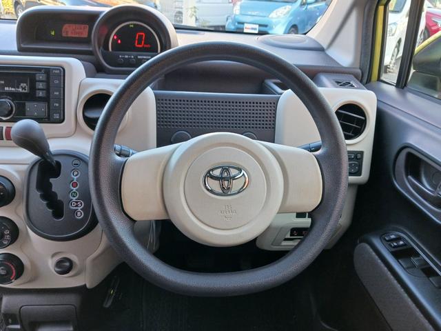 スペイド X 禁煙車 衝突軽減ブレーキサポート レーンアラート オートハイビーム ETC USB端子 スマートキー プッシュスターター パワースライドドア CD再生 電動格納ウインカードアミラー プライバシーガラス(11枚目)