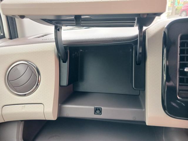 ＭＲワゴンＷｉｔ ＬＳ　禁煙車　ＷＩｔ　レザーシート　ＨＩＤライト　社外ケンウッドメモリーナビＴＶ　バックモニター　ＵＳＢ端子　スマートキー　プッシュスターター　革巻ハンドル　ＣＤ再生　ベンチシート　ＰＶガラス　純正アルミ（32枚目）