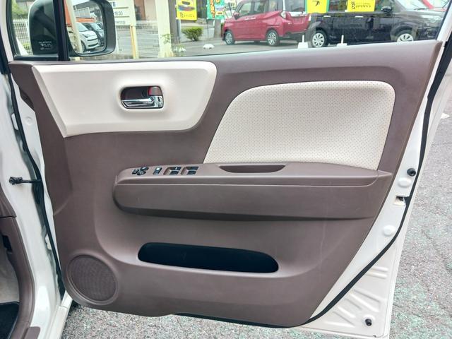 ＭＲワゴンＷｉｔ ＬＳ　禁煙車　ＷＩｔ　レザーシート　ＨＩＤライト　社外ケンウッドメモリーナビＴＶ　バックモニター　ＵＳＢ端子　スマートキー　プッシュスターター　革巻ハンドル　ＣＤ再生　ベンチシート　ＰＶガラス　純正アルミ（37枚目）