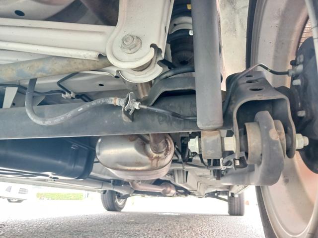 ＭＲワゴンＷｉｔ ＬＳ　禁煙車　ＷＩｔ　レザーシート　ＨＩＤライト　社外ケンウッドメモリーナビＴＶ　バックモニター　ＵＳＢ端子　スマートキー　プッシュスターター　革巻ハンドル　ＣＤ再生　ベンチシート　ＰＶガラス　純正アルミ（66枚目）