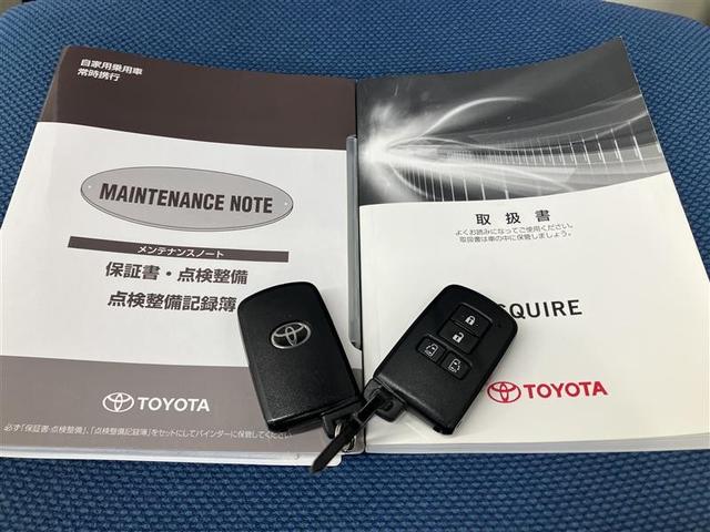 エスクァイア ハイブリッドＧｉ　ブラックテーラード　オートクルーズコントロール　地デジＴＶ　スマートキー　ナビ＆ＴＶ　ＬＥＤヘッド　キーレス　ＥＴＣ　ドラレコ　メモリーナビ　パワーウィンドウ　パワーステアリング　横滑り防止機能　Ｗエアコン　３列シート（37枚目）
