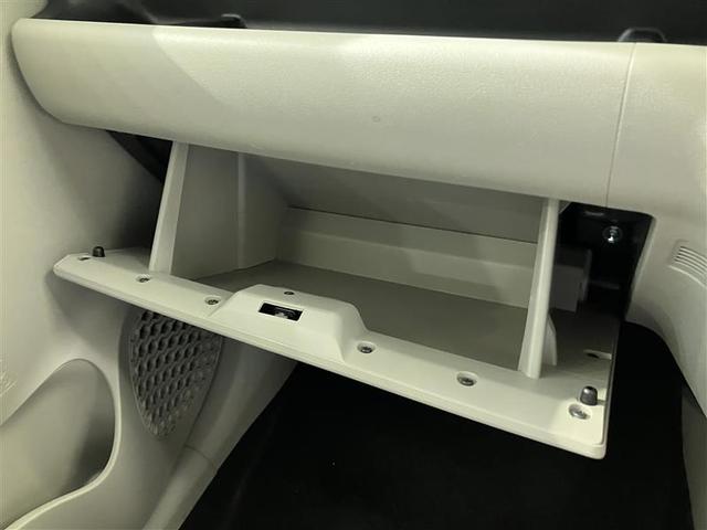 パッソ Ｘ　ＥＴＣ車載器　デュアルエアバッグ　ｉ－ｓｔｏｐ　エアコン　ベンチシート　ＡＢＳ　ミュージックプレイヤー接続可　横滑り防止機能　キーフリーシステム　メモリナビ　衝突回避支援ブレーキ　パワーウィンドウ（20枚目）