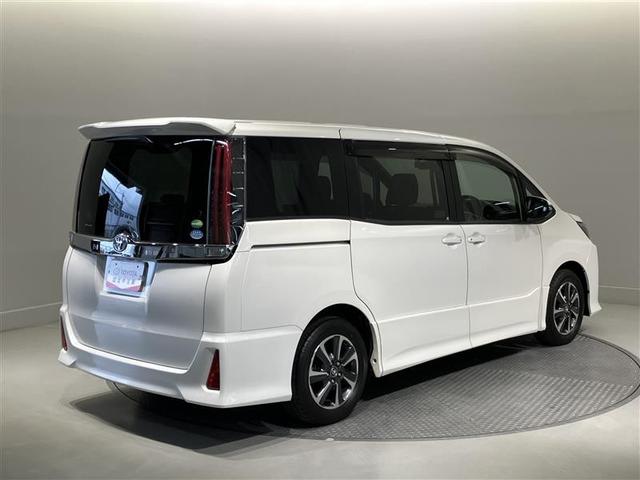 ノア Si 1オーナー プリクラッシュ 地デジ DVD視聴可 ダブルエアコン LEDヘットライト ETC付き ドライブレコーダー クルコン 横滑り防止機能 ナビTV 三列シート AW フルフラットシート AAC(4枚目)