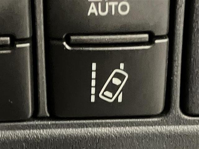 ノア Si 1オーナー プリクラッシュ 地デジ DVD視聴可 ダブルエアコン LEDヘットライト ETC付き ドライブレコーダー クルコン 横滑り防止機能 ナビTV 三列シート AW フルフラットシート AAC(27枚目)