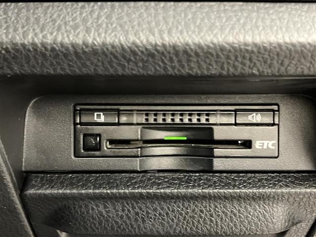 ノア Si 1オーナー プリクラッシュ 地デジ DVD視聴可 ダブルエアコン LEDヘットライト ETC付き ドライブレコーダー クルコン 横滑り防止機能 ナビTV 三列シート AW フルフラットシート AAC(29枚目)