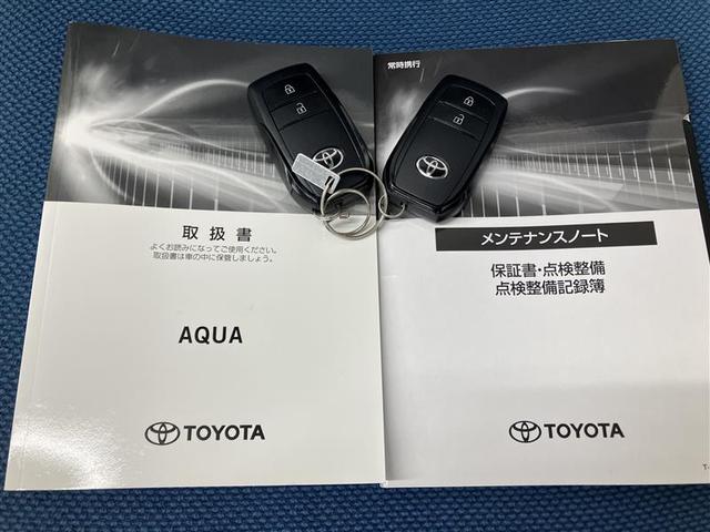 アクア X 踏み間違い防止 イモビ ナビ LEDヘッドライト スマートキー 横滑り防止機能 キーレスエントリー オートクルーズ オートエアコン 元試乗車 ETC カーテンエアバッグ パワーステアリング ABS(38枚目)