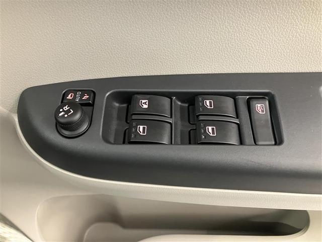 パッソ X Lパッケージ アイドリングストップ機能 サポカーS フルセグTV LEDヘッドライト スマートキー&プッシュスタート 横滑り防止 ナビTV オートエアコン デュアルエアバッグ パワーウィンド DVD再生 エアバッグ(25枚目)