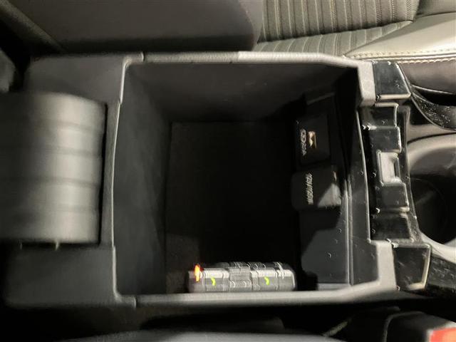 カローラツーリング ハイブリッド ダブルバイビー 追突軽減ブレーキ バックモニタ 地デジフルセグ DVD 横滑防止 ナビTV スマキー LEDライト デュアルエアバッグ エアコン オートクルーズ サイドエアバッグ ETC付 PS キーフリー ABS(22枚目)