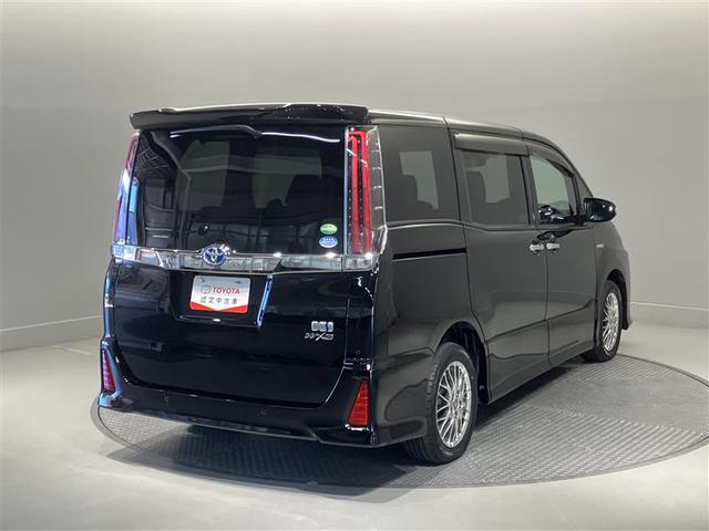 ノア ハイブリッドSi ダブルバイビーII Bカメラ 横滑り防止装置 LED 地デジ ミュージックプレイヤー接続可 1オーナー オートクルーズ DVD再生可 メモリナビ エアバッグ ETC ナビ&TV 3列シート ABS アルミホイール(4枚目)