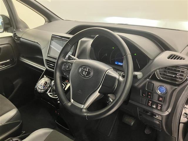 ノア ハイブリッドSi ダブルバイビーII Bカメラ 横滑り防止装置 LED 地デジ ミュージックプレイヤー接続可 1オーナー オートクルーズ DVD再生可 メモリナビ エアバッグ ETC ナビ&TV 3列シート ABS アルミホイール(14枚目)