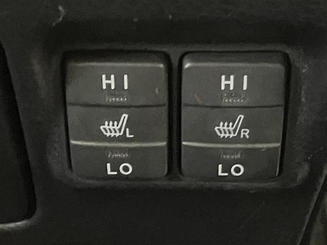 ノア ハイブリッドSi ダブルバイビーII Bカメラ 横滑り防止装置 LED 地デジ ミュージックプレイヤー接続可 1オーナー オートクルーズ DVD再生可 メモリナビ エアバッグ ETC ナビ&TV 3列シート ABS アルミホイール(23枚目)