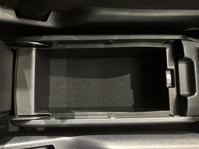 ノア ハイブリッドSi ダブルバイビーII Bカメラ 横滑り防止装置 LED 地デジ ミュージックプレイヤー接続可 1オーナー オートクルーズ DVD再生可 メモリナビ エアバッグ ETC ナビ&TV 3列シート ABS アルミホイール(24枚目)