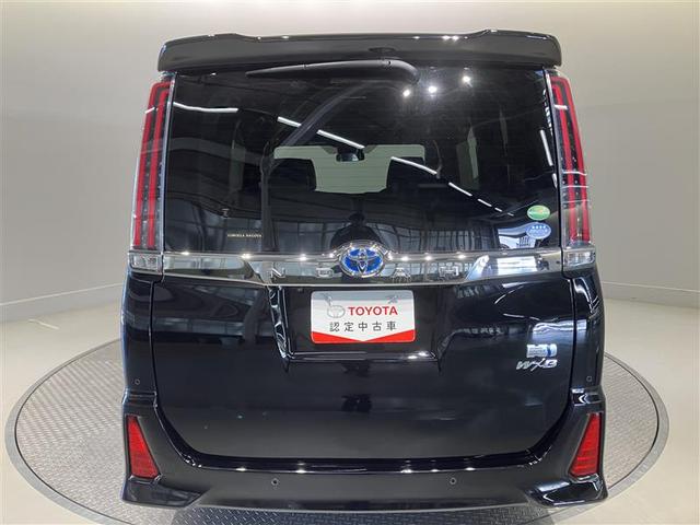 ノア ハイブリッドSi ダブルバイビーII Bカメラ 横滑り防止装置 LED 地デジ ミュージックプレイヤー接続可 1オーナー オートクルーズ DVD再生可 メモリナビ エアバッグ ETC ナビ&TV 3列シート ABS アルミホイール(35枚目)