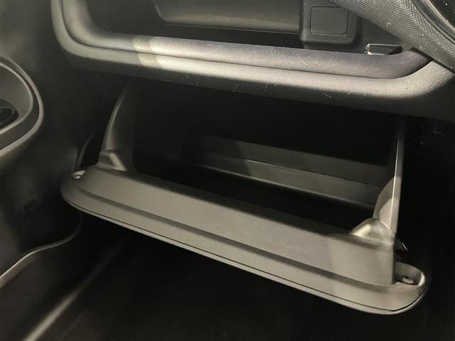 アクア Sスタイルブラック AUX端子 バックモニタ- ナビTV LEDライト スマートキープッシュスタート 1オーナー ETC付き Wエアバッグ キーフリ メモリーナビゲーション 横滑り防止装置付き 1セグ フルオートエアコン(22枚目)