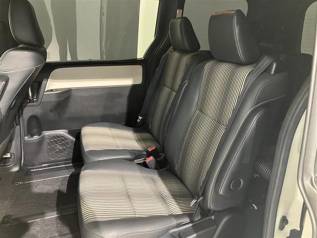 ノア Si ダブルバイビーII 横滑防止装置 PCS スマートキ- Bモニター DVD再生可 フルセグテレビ ETC付き アイドリングS オートエアコン PS クルーズC ナビ&TV PW ワンオーナ LEDヘッド ABS(7枚目)