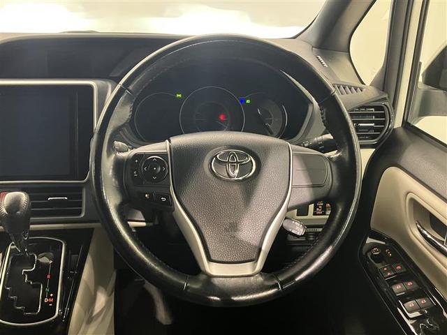 ノア Si ダブルバイビーII 横滑防止装置 PCS スマートキ- Bモニター DVD再生可 フルセグテレビ ETC付き アイドリングS オートエアコン PS クルーズC ナビ&TV PW ワンオーナ LEDヘッド ABS(22枚目)