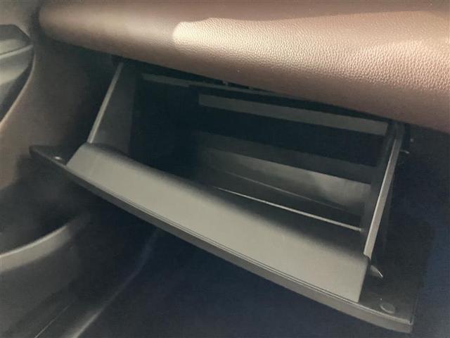 ヤリスクロス ハイブリッドＺ　インテリジェントキー　アルミホイル　ＬＥＤライト　１オ－ナ－　リアカメラ　クルーズコントロール　横滑り防止システム　ナビＴＶ　メモリーナビゲーション　電動シ－ト　パワステ　オートエアコン　キーフリー（25枚目）