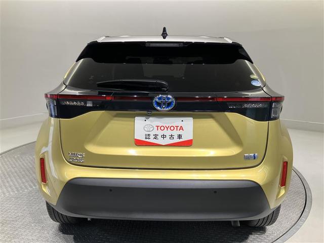 ヤリスクロス ハイブリッドＺ　インテリジェントキー　アルミホイル　ＬＥＤライト　１オ－ナ－　リアカメラ　クルーズコントロール　横滑り防止システム　ナビＴＶ　メモリーナビゲーション　電動シ－ト　パワステ　オートエアコン　キーフリー（34枚目）