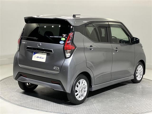 デイズ ハイウェイスター X ブレーキサポート DVD再生可能 地デジ フロントベンチシート 横滑り防止 AUX接続 LED イモビライザー 1オーナー インテリジェントキー ETC バックカメラ ナビTV アイドリングストップ(4枚目)