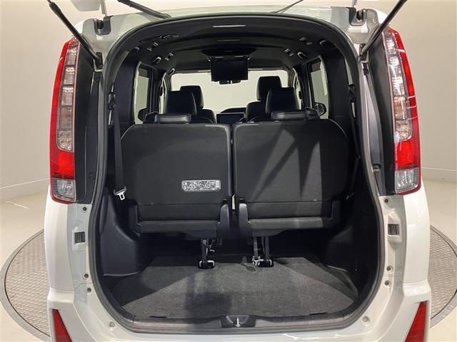 ノア Ｓｉ　ダブルバイビー　クルーズＣ　ブレーキサポート　エアコン　１オーナー　ＡＵＸ　ＬＥＤライト　ナビ＆ＴＶ　横滑防止装置　ＷＡＣ　アルミホイール　パワーウインドウ　フルセグ　ＤＶＤ再生可　メモリーナビ　ドラレコ　ＥＴＣ（12枚目）