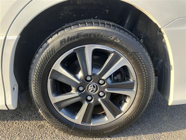 ノア Ｓｉ　ダブルバイビー　クルーズＣ　ブレーキサポート　エアコン　１オーナー　ＡＵＸ　ＬＥＤライト　ナビ＆ＴＶ　横滑防止装置　ＷＡＣ　アルミホイール　パワーウインドウ　フルセグ　盗難防止　ＤＶＤ再生可　メモリーナビ　ドラレコ（9枚目）