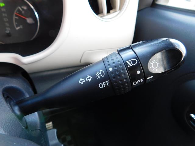 ミラココア ココアプラスＧ　スマートキー　社外ナビ　ＣＤ　ＴＶ　バックカメラ　電動格納ミラー　ルーフレール　社外アルミホイール（18枚目）