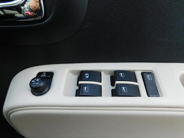 ミラココア ココアプラスＧ　スマートキー　社外ナビ　ＣＤ　ＴＶ　バックカメラ　電動格納ミラー　ルーフレール　社外アルミホイール（22枚目）