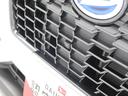 プレミアムＧ　ＨＥＶ　全周囲カメラ　ＬＥＤヘッドライト　衝突軽減ブレーキ　オートハイビーム　オートライト　電動格納ドアミラー　電動パーキングブレーキ　プッシュボタンスタート　アイドリングストップ　アルミホイール　オートエアコン　両席シートヒーター（14枚目）