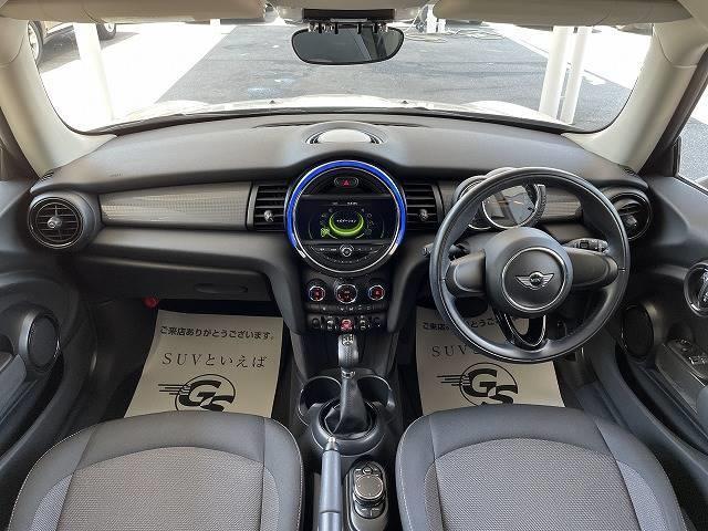 クーパーD 純正HDDナビ Bluetooth USB/AUX端子 ETC車載器 LEDヘッド プッシュスタート オートエアコン 禁煙車 純正アルミ アイドリングストップ(3枚目)