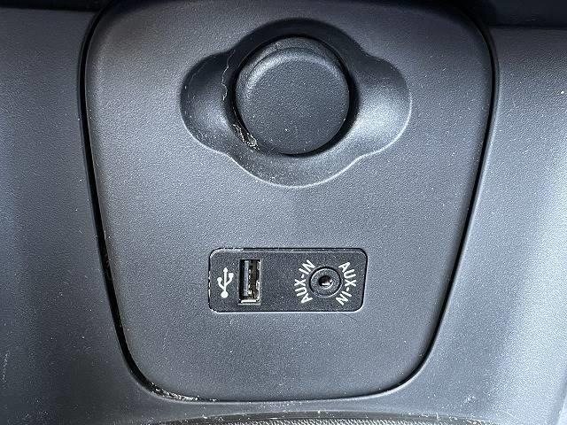 クーパーD 純正HDDナビ Bluetooth USB/AUX端子 ETC車載器 LEDヘッド プッシュスタート オートエアコン 禁煙車 純正アルミ アイドリングストップ(6枚目)