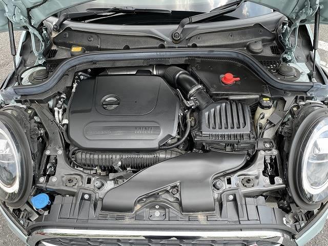 アイスブルーブラックエディション 380台限定車 6MT 純正ナビ インテリジェントセイフ バックカメラ 追従クルーズコントロール パーキングサポート 禁煙車 1オーナー LEDライト コンフォートアクセス(14枚目)