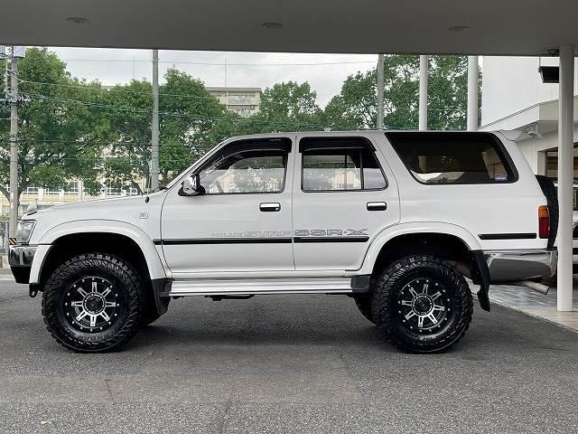 TOYOTA HILUX SURF SSR-X LIMITED WIDE BODY