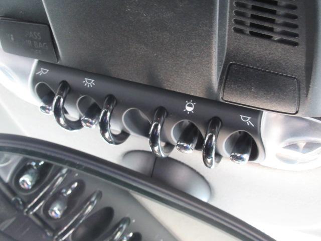クーパーD クロスオーバー パークレーン ディーゼル ETC車載器 クルーズコントロール オートライト 純正AW ステアリングリモコン ルーフレール(39枚目)
