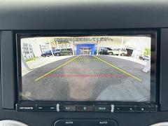【カラーバックモニター】搭載しています。リアの映像がカラーで映し出されますので日々の駐車も安心安全です。 4