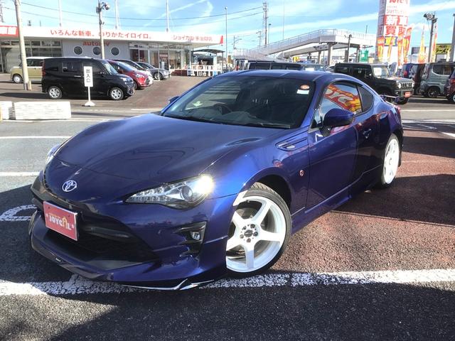 86 GTリミテッド ワンオーナー・禁煙車・6MT・ナビ・バックカメラ・左右シートヒーター・社外マフラー・社外アルミホイール(2枚目)
