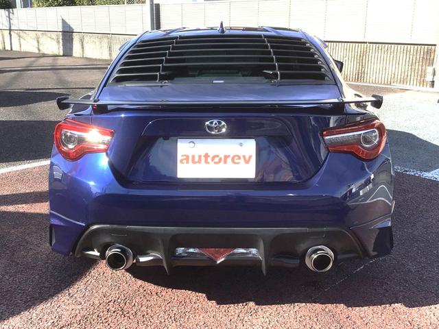 86 GTリミテッド ワンオーナー・禁煙車・6MT・ナビ・バックカメラ・左右シートヒーター・社外マフラー・社外アルミホイール(9枚目)