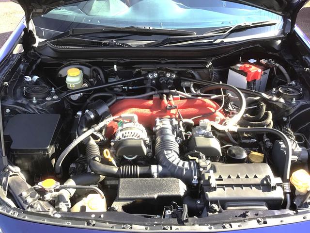 86 GTリミテッド ワンオーナー・禁煙車・6MT・ナビ・バックカメラ・左右シートヒーター・社外マフラー・社外アルミホイール(19枚目)