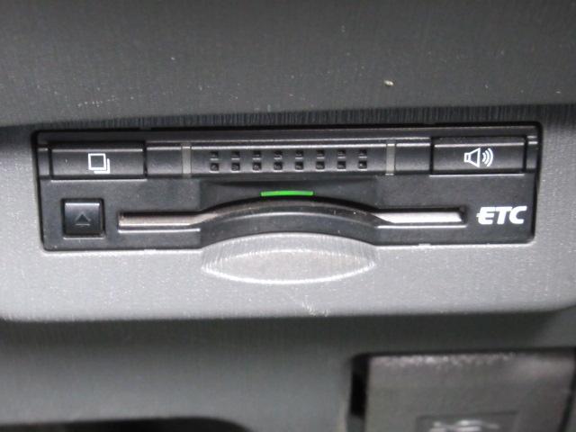 プリウスアルファ Sツーリングセレクション HID/純正SDナビ/Bluetooth対応ナビ/フルセグ/ドライブレコーダー/CD/DVD/バックカメラ/ETC/ヘッドライトウォッシャー(27枚目)