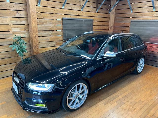 Ｓ４アバント ベースグレード　後期　ＬＥＤヘッド　バング＆オルフセン　天張り張替済　車高調　外マフラー　Ｆリップ　１９ＡＷ　スマートキー　ナビＴＶ　赤黒革シート　パワーバックドア　Ｂカメラ　クルコン　前後ドラレコ　シートヒーター（12枚目）